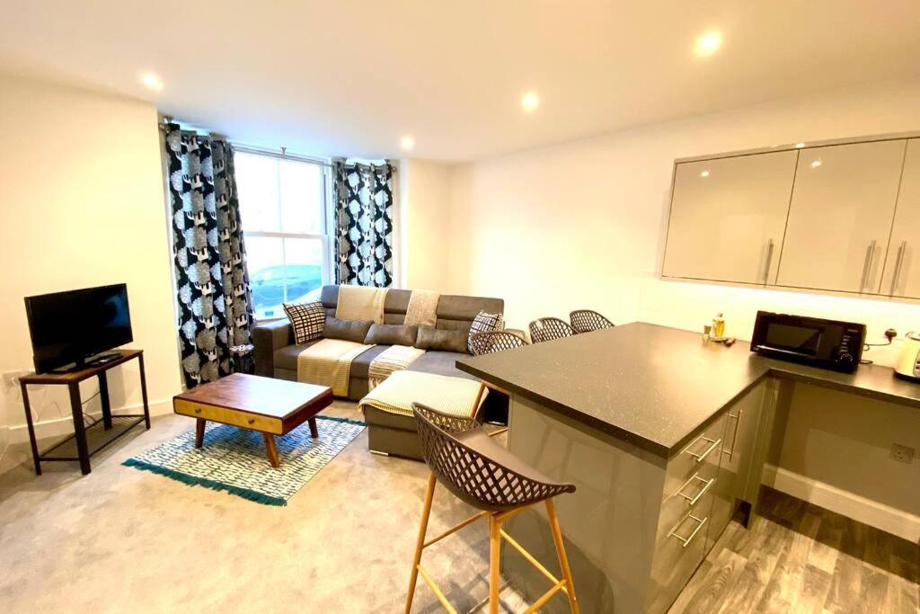 Stunning New Apartment Set In St Leonards On Sea Hollington  Exterior foto